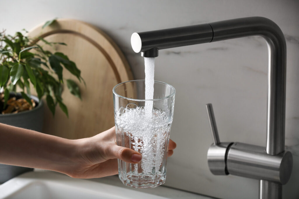 上水道と下水道 配管の違いは？上下水道の施工方法と工事内容を比較